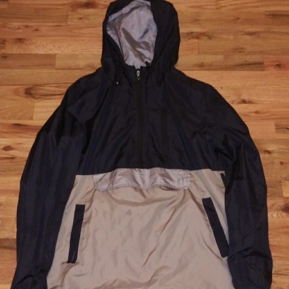 Zumiez wind breaker